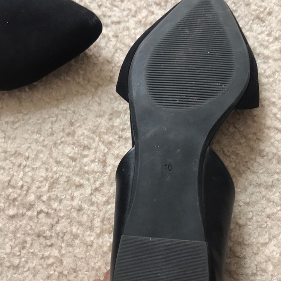 Black Pointed Toe Flats - Picture 2 of 3